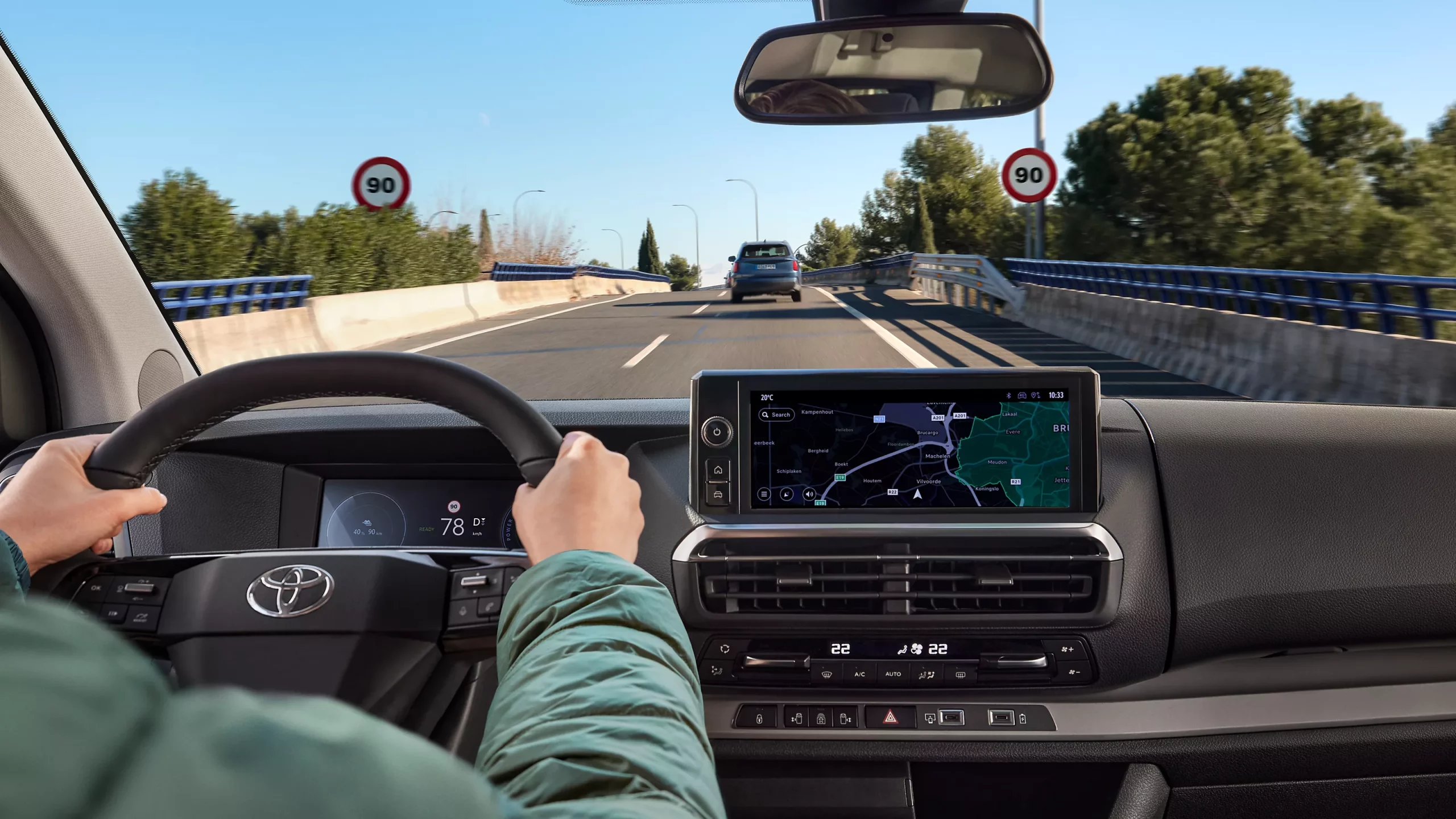 PRV2004_24_Large-Landscape Toyota Proace Verso