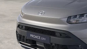 TOYOTA PROACE CITY 2024