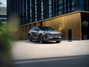 Toyota C-HR+